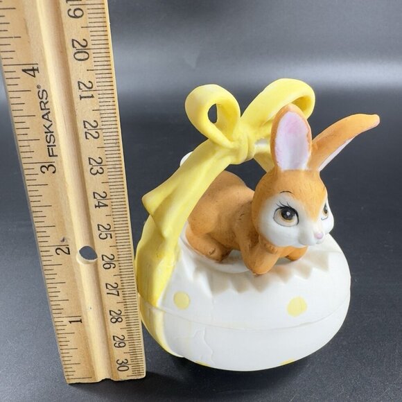 Porcelain Easter Trinket Box Painted Bunny on Easter Egg Trinket Dish Box Lego - Picture 3 of 14